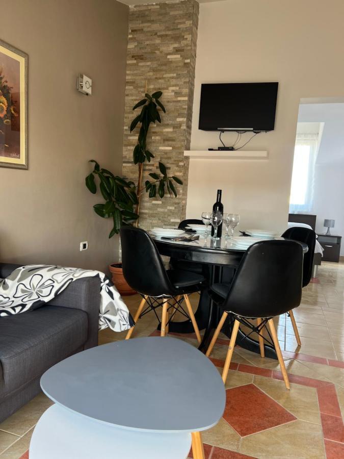 Apartmani M&L Medulin Exterior foto